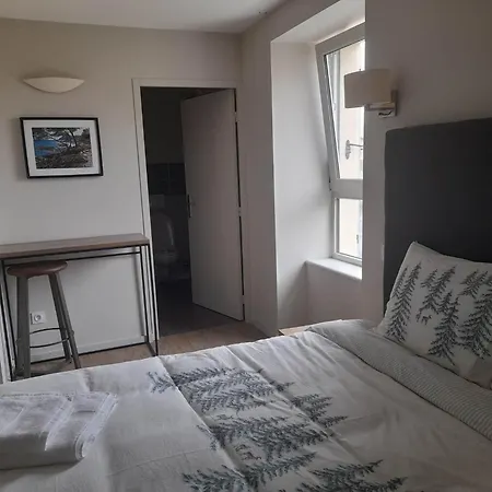 Hotel Auberge Du Vernet - Le Pin Solitaire *